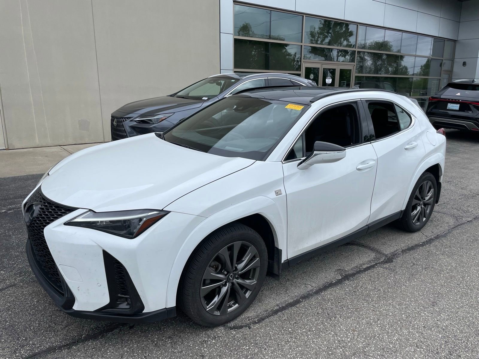 lexus ux hybrid 2023 JTHB9JBH9P2070651 image lexus ux hybrid 2023 JTHB9JBH9P2070651 image